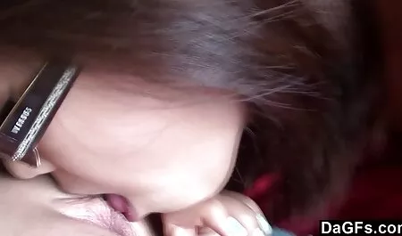 Anna tira a filme porno seguro gratis roupa