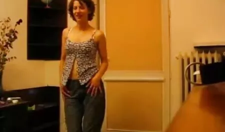 Elena vídeo pornô grátis para assistir no celular C